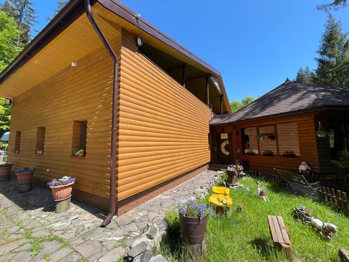 Grunok (Adults Only) Hotel Pilipets Exterior photo
