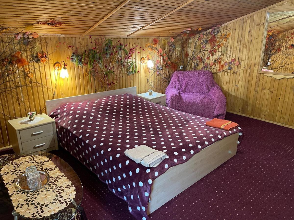 Grunok (Adults Only) Hotel Pilipets Exterior photo