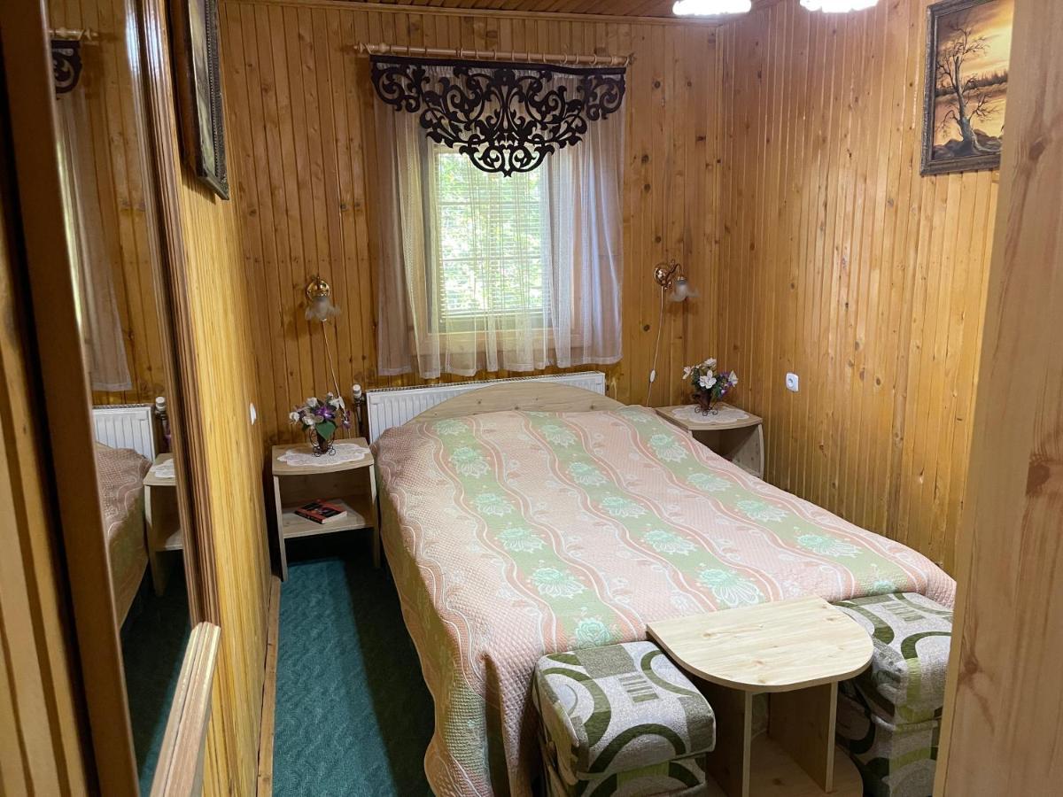Grunok (Adults Only) Hotel Pilipets Exterior photo